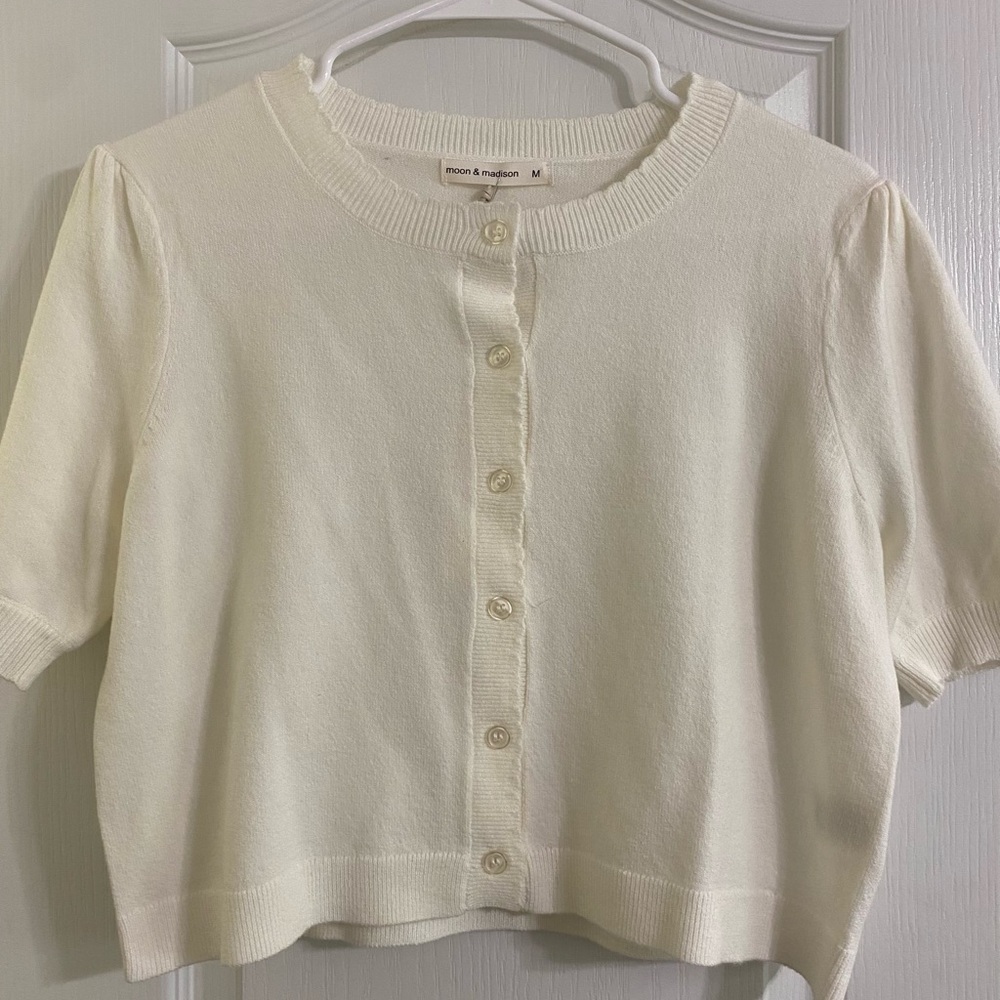 sold on curtsy!